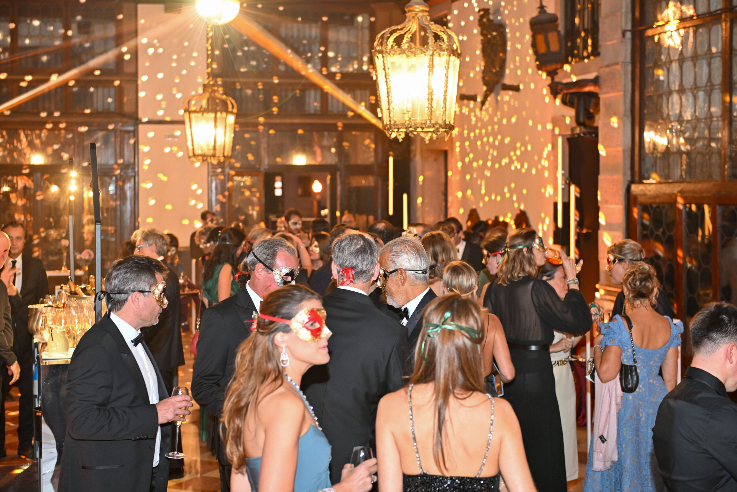 BAL MASQUÉ À VENISE